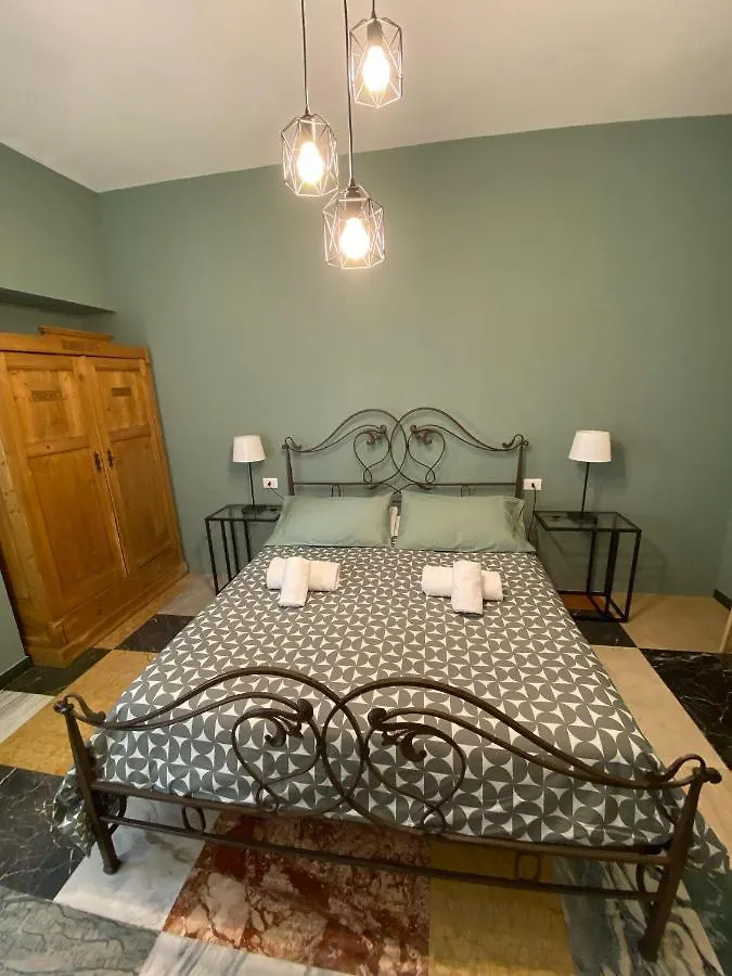 Delle Rose Rooms 3*, Verona Italy