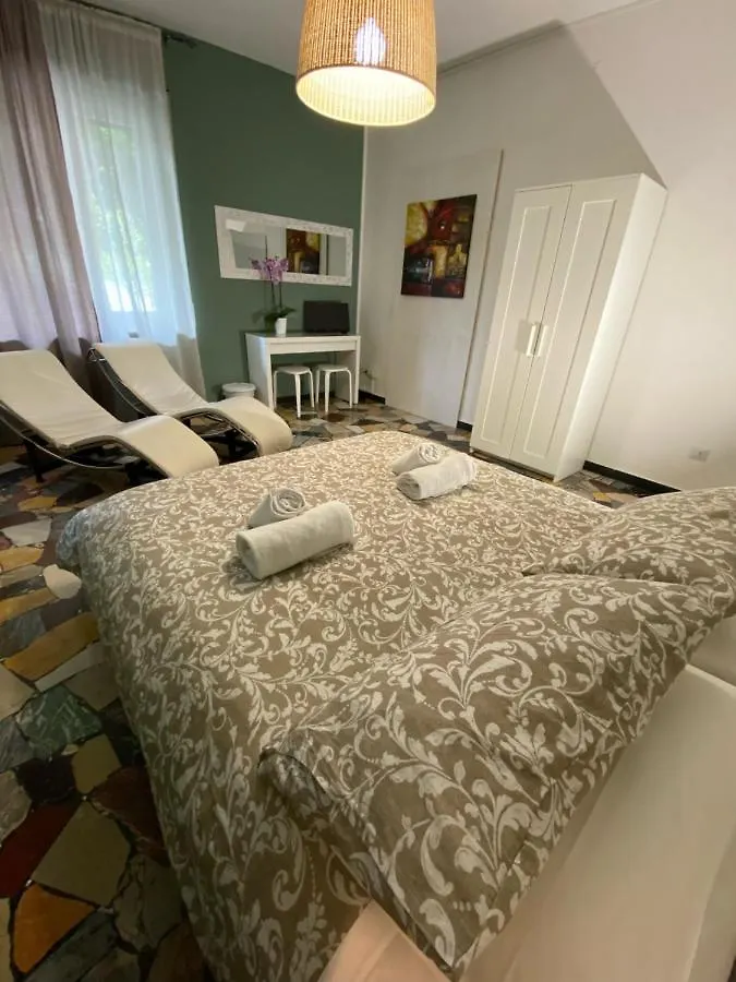 Delle Rose Rooms 3*, Verona Italy