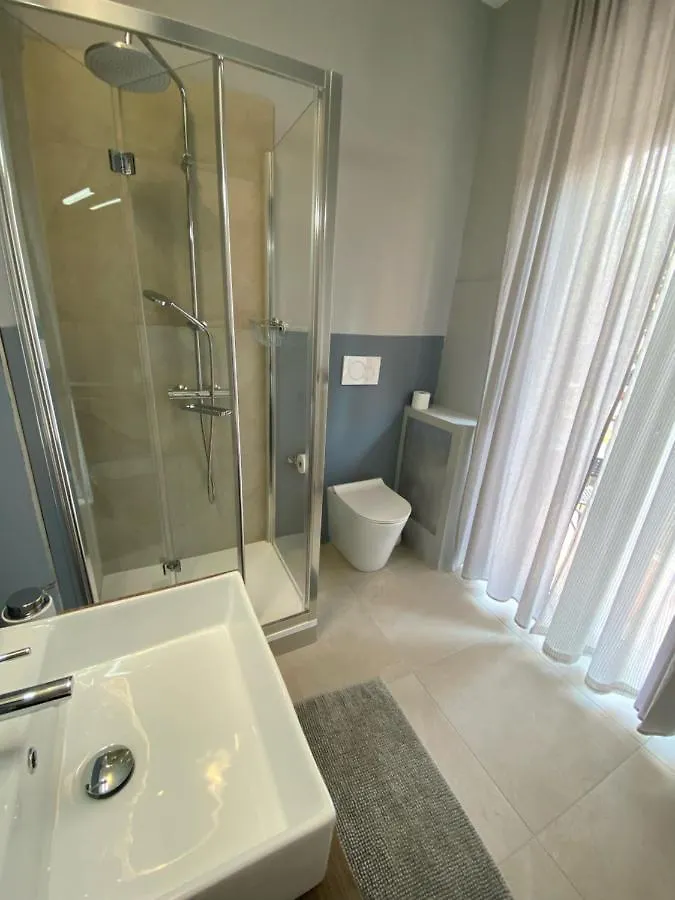 Delle Rose Rooms