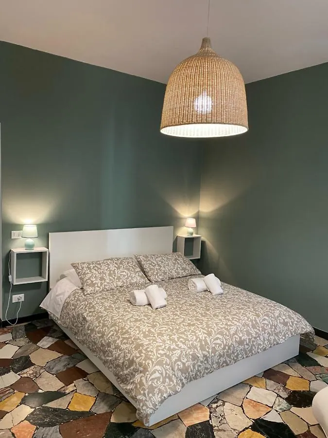*** Konukevi Delle Rose Rooms Verona İtalya