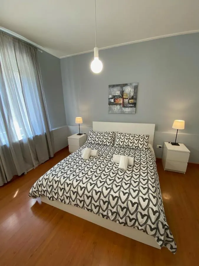 Delle Rose Rooms Verona İtalya